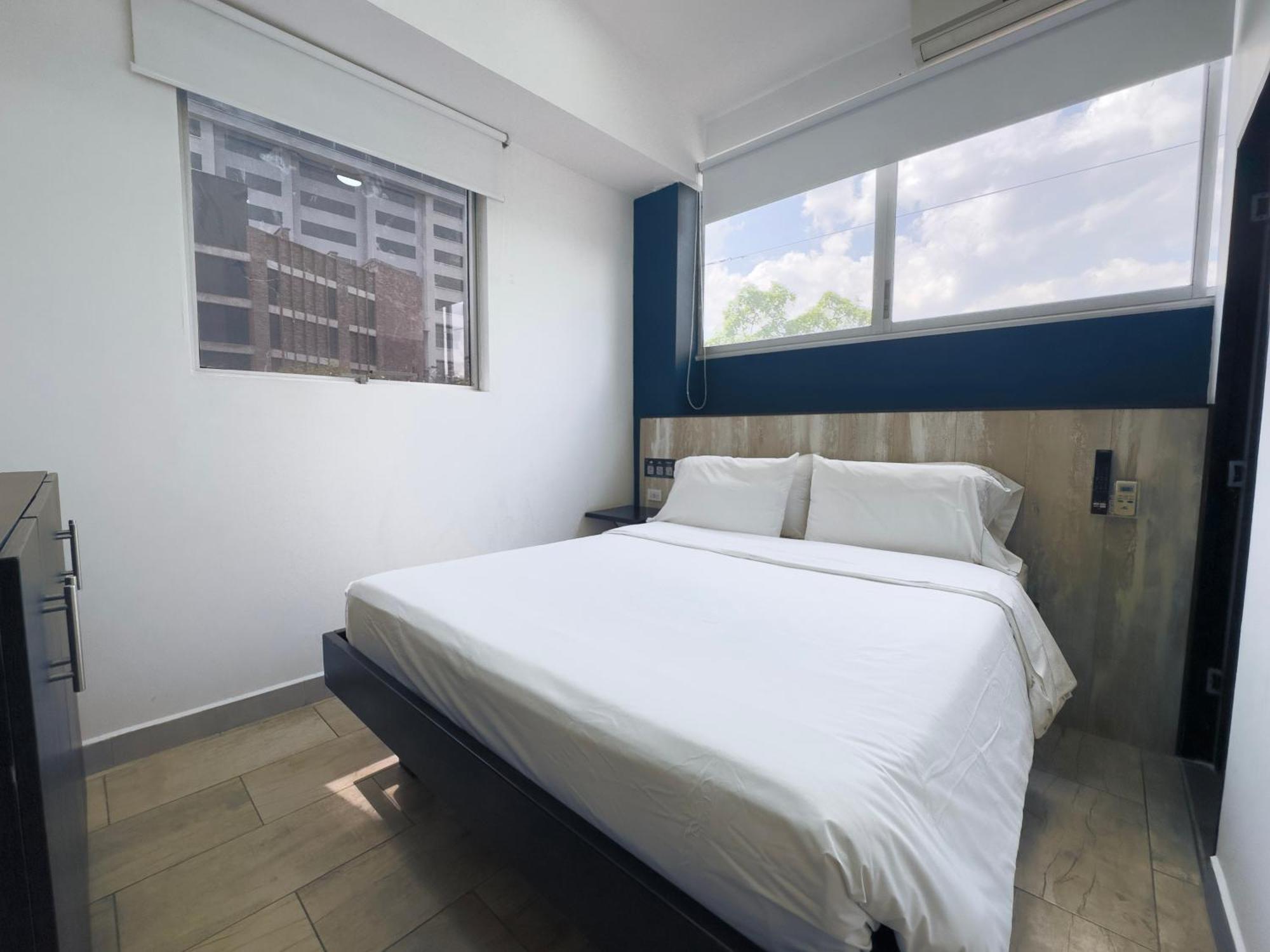 Aparthotel Provenza Lofts Medellín Esterno foto