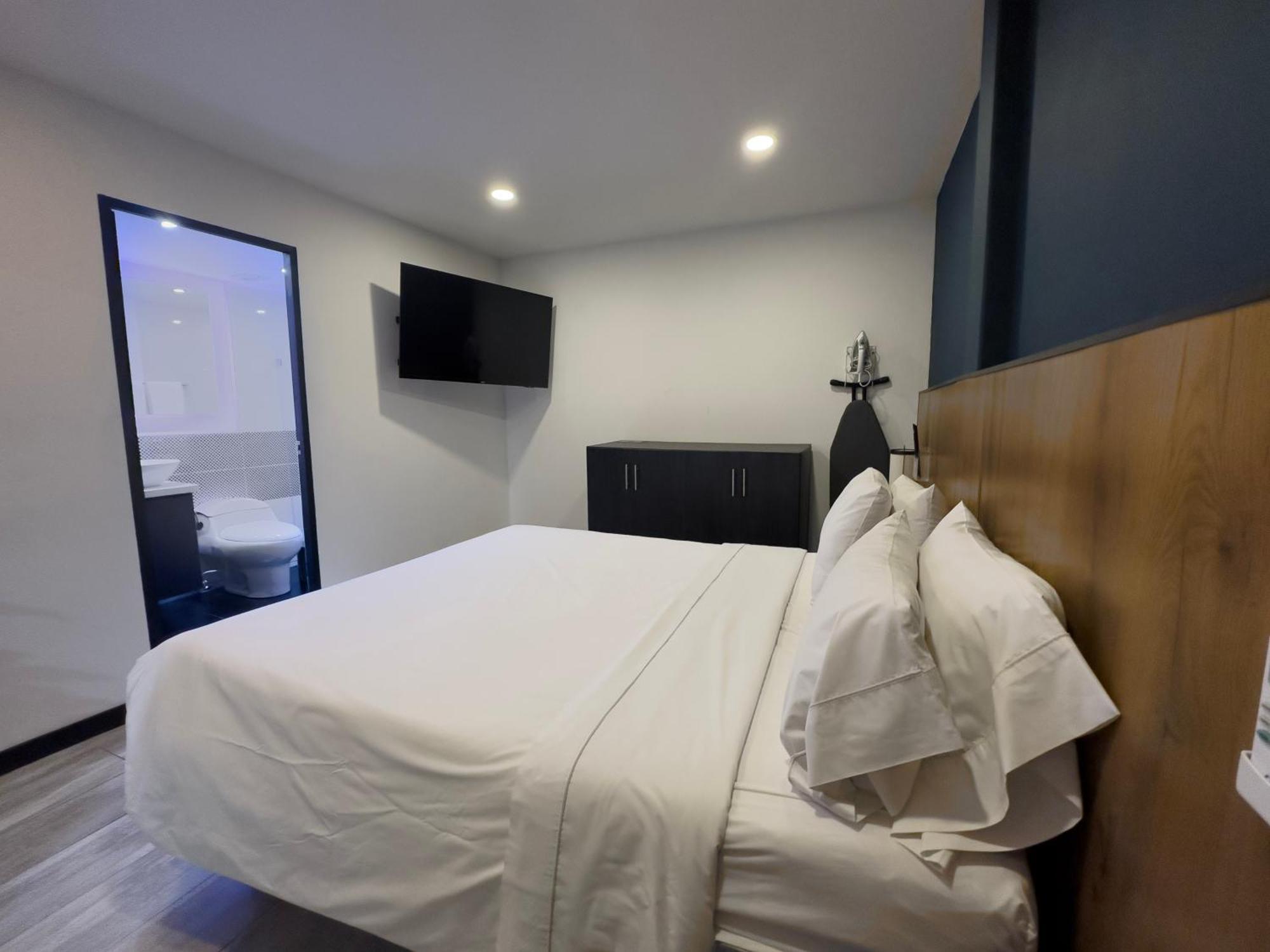 Aparthotel Provenza Lofts Medellín Esterno foto