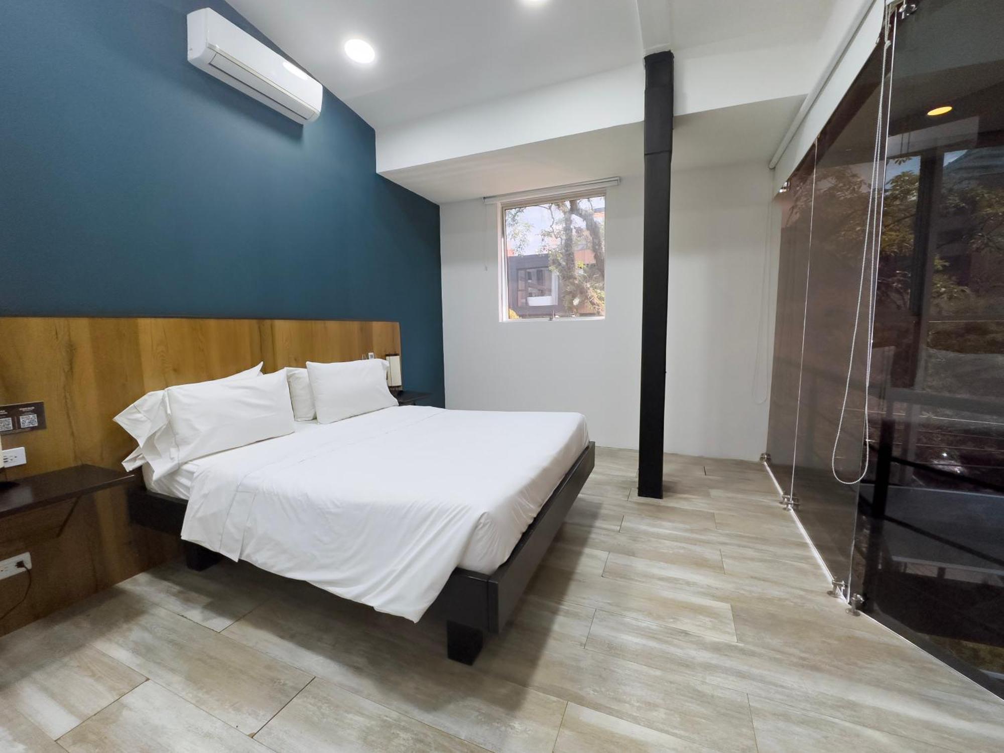 Aparthotel Provenza Lofts Medellín Esterno foto
