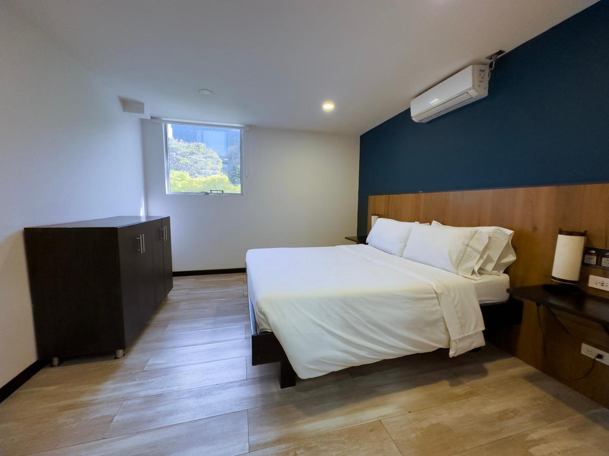 Aparthotel Provenza Lofts Medellín Esterno foto