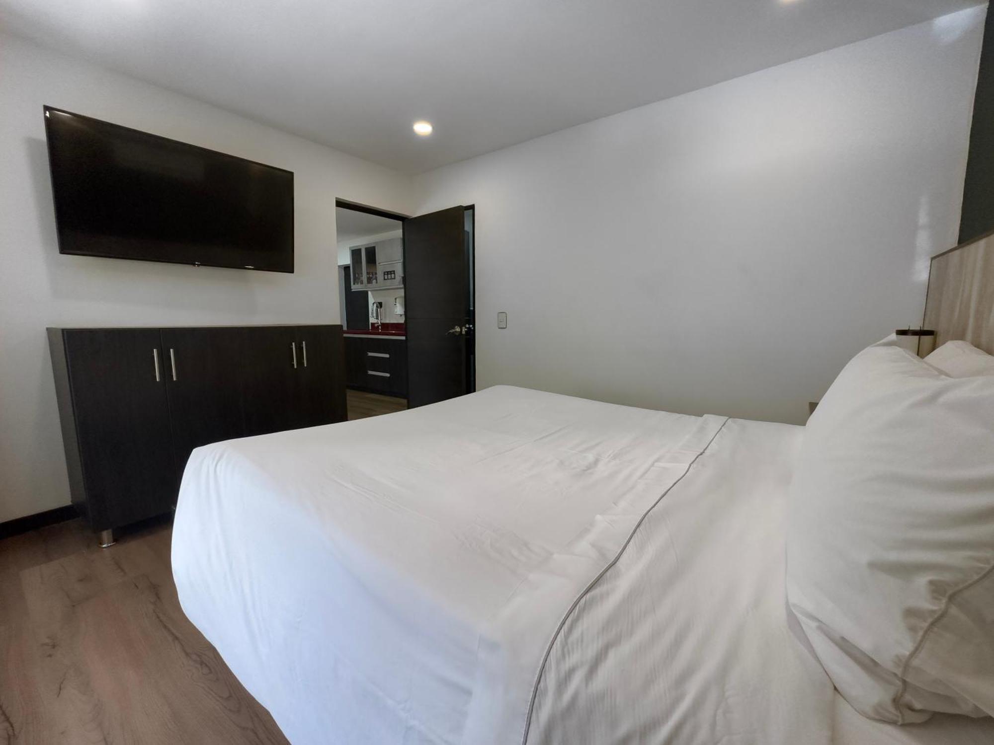 Aparthotel Provenza Lofts Medellín Esterno foto